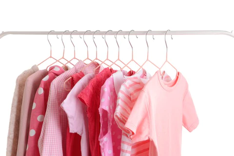 Tips for working mothers to manage kids’ clothes and work schedules
